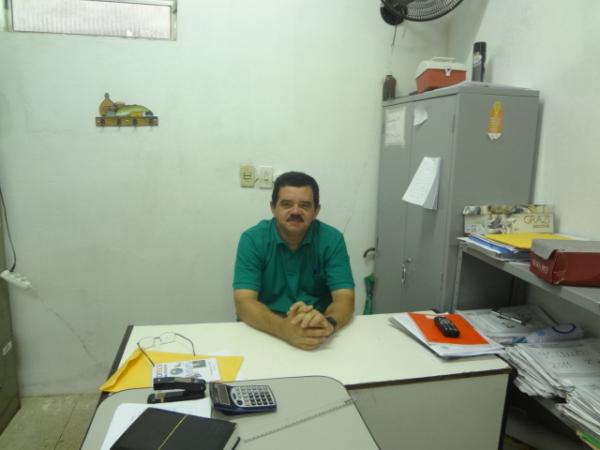 U. E. Bucar Neto est&aacute; sob nova dire&ccedil;&atilde;o.(Imagem:FlorianoNews)