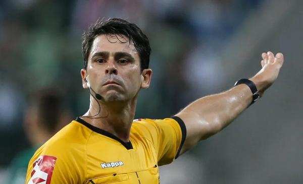 &Aacute;rbitro Flavio Rodrigues de Souza(Imagem:C&eacute;sar Greco / Ag. Palmeiras / Divulga&ccedil;&atilde;o)