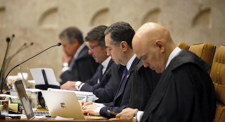 No STF, 10 votam por restringir foro; sessão continua nesta quinta-feira