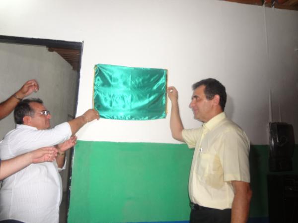 Prefeitura de Floriano em parceria com o 3º BPM inaugura base policial.(Imagem:FlorianoNews)