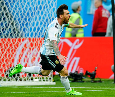 Argentina é convocada para jogo contra Brasil sem Messi