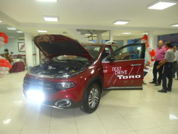 Fiat Santa Clara lan&ccedil;a nova picape Toro em Floriano. (Imagem:FlorianoNews)
