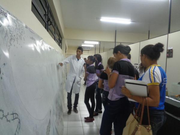Estudantes realizam viagem t&eacute;cnica a &oacute;rg&atilde;os de Floriano.(Imagem:FlorianoNews)