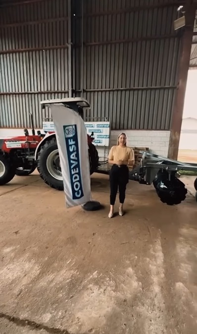 Barão de Grajaú recebe novo trator para impulsionar a produção agrícola
