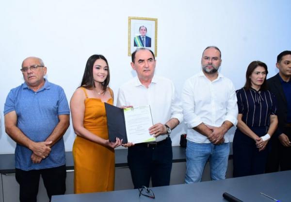 Empossada a nova secret&aacute;ria de Comunica&ccedil;&atilde;o de Floriano(Imagem:Secom)