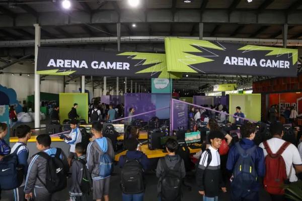 Quarta edi&ccedil;&atilde;o do Festival Nacional da Matem&aacute;tica re&uacute;ne estudantes e p&uacute;blico no Axia Marina da Gl&oacute;ria, no Rio de Janeiro.(Imagem:Tomaz Silva/Ag&ecirc;ncia Brasil)