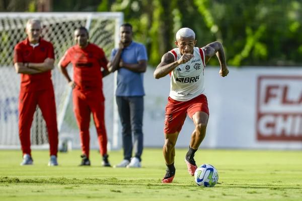 Flamengo monitora caso, e Wesley seguirá à disposição de Tite durante investigação policial