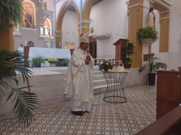 Missa celebra os 54 anos de vida de Dom Júlio César e os 17 anos da Diocese de Floriano