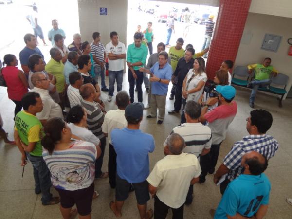 Reuni&atilde;o debate higiene de lanchonetes do Terminal Rodovi&aacute;rio de Floriano.(Imagem:FlorianoNews)