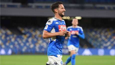 Com gol histórico de Mertens, Napoli elimina Inter e faz final com a Juventus