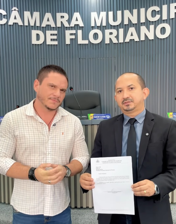 Vereador Carlos Eduardo propõe audiência para debater o programa Minha Casa, Minha Vida em Floriano