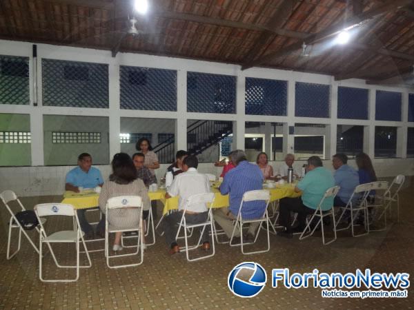 Rotary Clube de Floriano faz homenagem ao Cel. Lisandro Hon&oacute;rio.(Imagem:FlorianoNews)