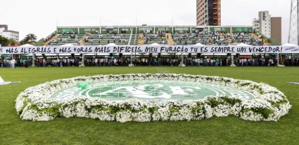 Famílias da Chape processam Colômbia e seguem sem indenização após 2 anos