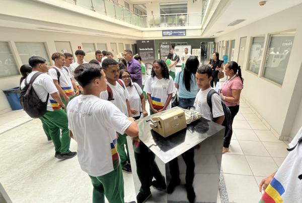Visita técnica à Etipi aproxima alunos da tecnologia pública no Piauí.(Imagem:Divulgação)