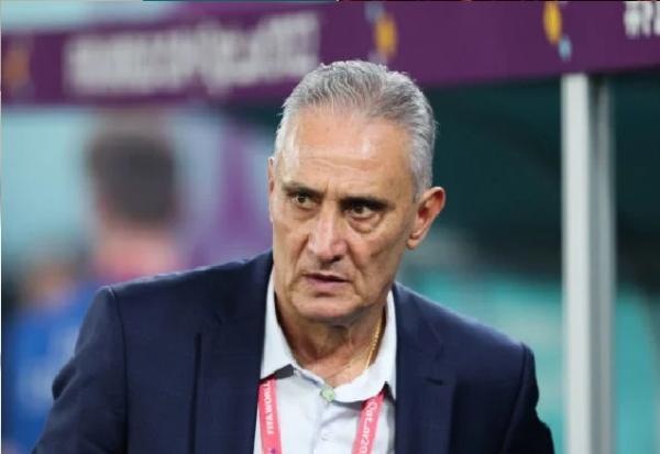 Técnico Tite não aceita proposta de assumir o Corinthians após saída de Cuca