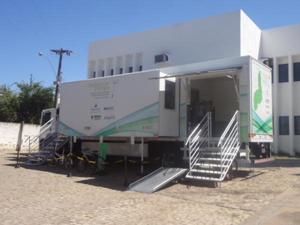 Eletrobras Distribui&ccedil;&atilde;o Piau&iacute; lan&ccedil;a projeto educacional de Efici&ecirc;ncia Energ&eacute;tica em Floriano.(Imagem:FlorianoNews)