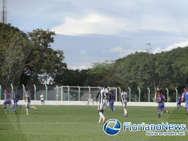 Cori-Sabb&aacute; empata em jogo contra o Piau&iacute; e ambos s&atilde;o eliminados do Campeonato Piauiense.(Imagem:FlorianoNews)