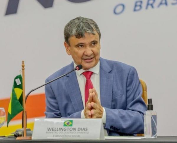 Dias afirma que políticas efetivas para reduzir pobreza geram aumento do crescimento econômico