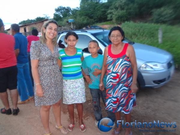 Inaugurado chafariz p&uacute;blico na zona rural de Bar&atilde;o de Graja&uacute;.(Imagem:FlorianoNews)