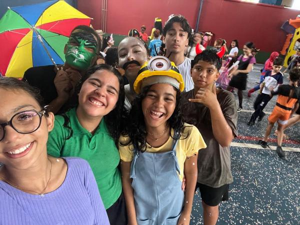Carnaval Encantado: Uma festa de alegria e criatividade agita a Escola Pequeno Príncipe (Imagem:Divulgação/EPP)