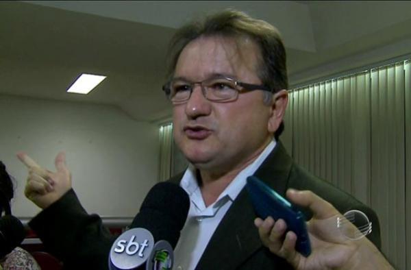 Merlong critica orçamento e diz que não há "Harry Potter" no governo