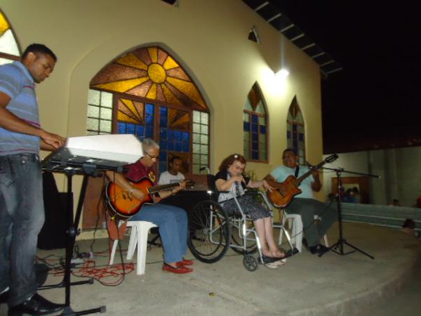 Cantora Maria Eliane faz grande show cat&oacute;lico em Floriano.(Imagem:FlorianoNews)