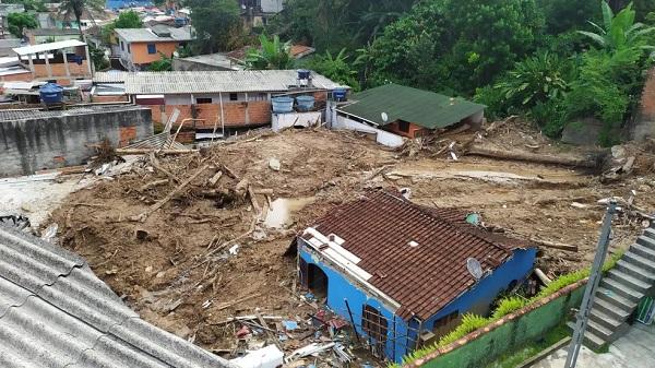 Últimos piauienses mortos em tragédia em São Paulo são identificados; velório acontece no PI
