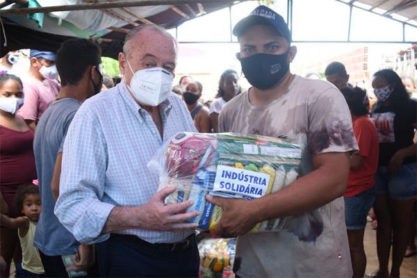 Indústria Solidária distribui 10 mil cestas básicas no Piauí