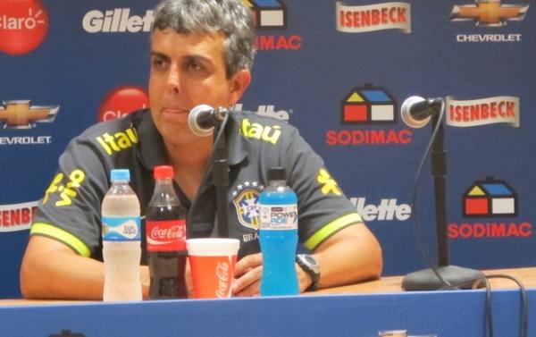Emerson &Aacute;vila, t&eacute;cnico da Sele&ccedil;&atilde;o Brasileira Sub-20.(Imagem:Marcelo Baltar/Globoesporte.com)