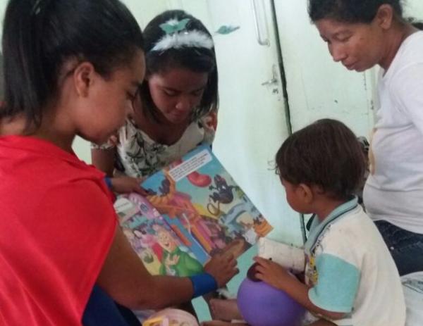 Estudantes realizam ação social no Hospital Tibério Nunes.(Imagem:Brígida Barbosa)