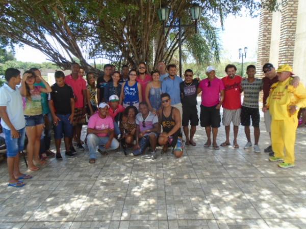 Elenco da Paixão de Cristo participa de almoço na localidade Morrinhos