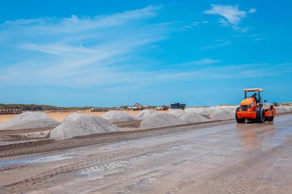 Governo do Piauí avança nas obras de urbanização do Porto de Luís Correia