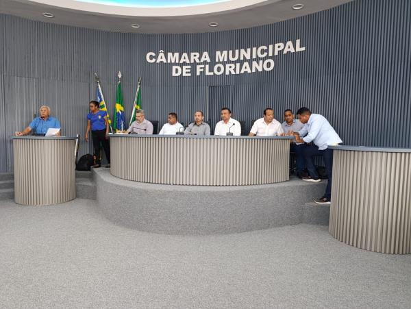  C&acirc;mara Municipal de Floriano recebe apresenta&ccedil;&atilde;o do Programa Fomento Rural.(Imagem:FlorianoNews)