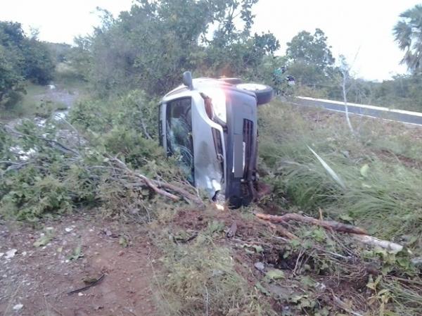 Homem reage a assalto, atropela e mata um criminoso no interior do Piauí