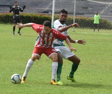 Como River e 4 de Julho partiram em vantagem nas semifinais