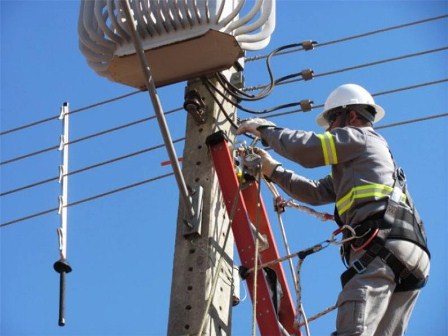Eletrobras alerta para corte de energia de inadimplentes no PI