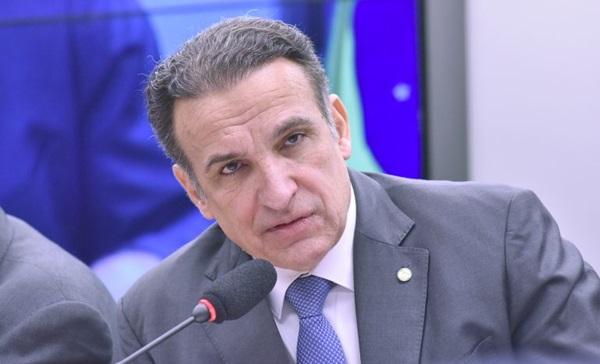 Projeto quer obrigar avaliação psicológica para renovar CNH