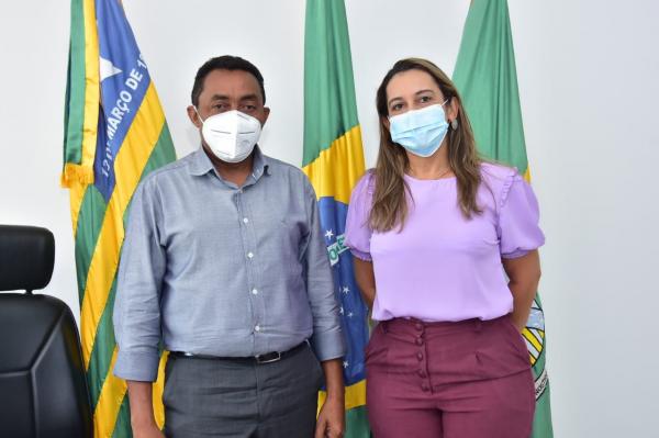 Prefeito Joel recebe a Prefeita Claudimê e reafirmam compromisso entre Floriano e Barão