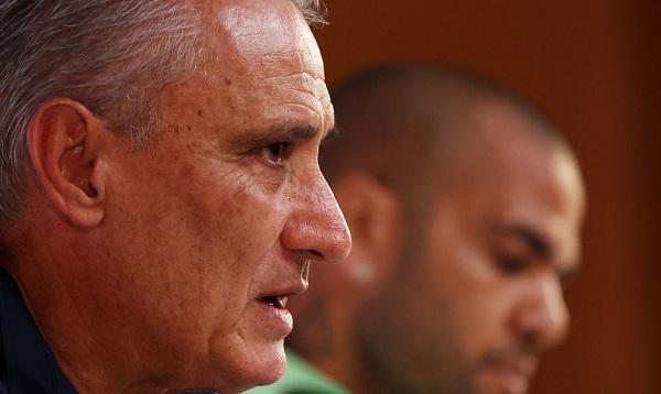 Com Brasil j&aacute; classificado para oitavas, t&eacute;cnico far&aacute; experi&ecirc;ncias.(Imagem:REUTERS/Pedro Nunes/Direitos reservados)