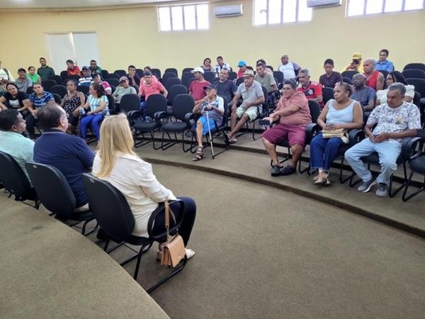 Prefeitura de Floriano promove reuni&atilde;o com permission&aacute;rios do Mercado Municipal(Imagem:Reprodu&ccedil;&atilde;o/Secom)