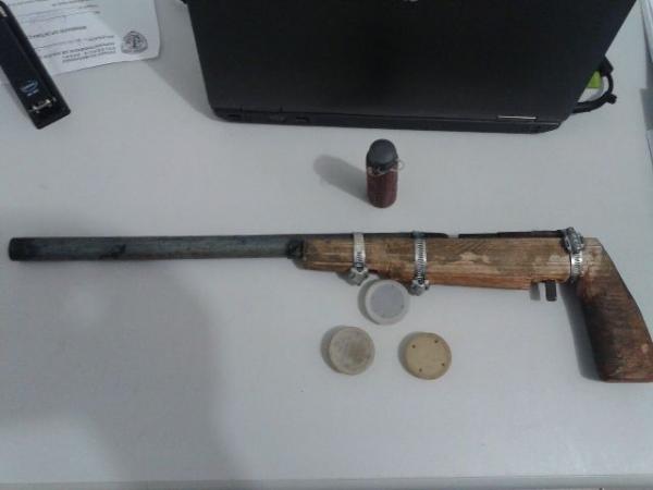 Polícia Civil apreende menor com arma de fogo em Barão de Grajaú