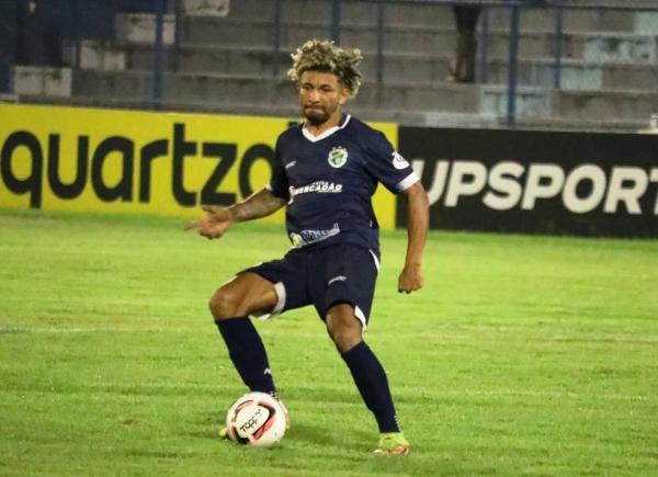 Altos anuncia oficialmente retorno de volante titular na Série C de 2022