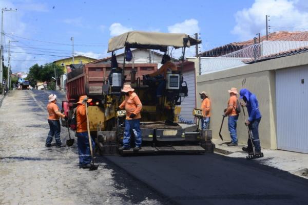 Governo do Estado conclui obras de pavimentação asfáltica em Floriano