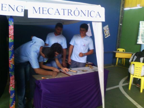 Feira das Profiss&otilde;es (Imagem:Escola Pequeno Pr&iacute;ncipe  )