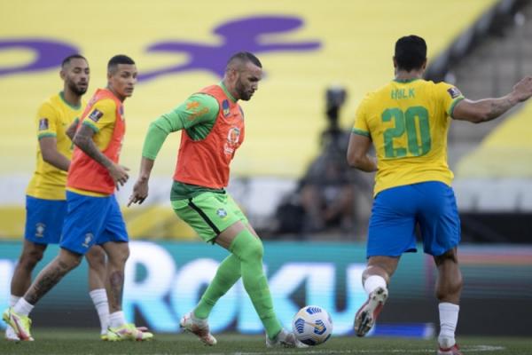 Fifa lamenta suspensão de Brasil x Argentina e avaliará caso para "tomar decisão"