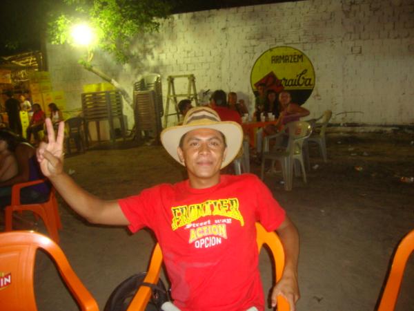 Visitante na Vaquejada do Parque Tatu de Floriano(Imagem:reda&ccedil;ao)