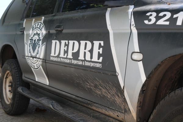 Jovem é preso suspeito de assumir tráfico após prisão do primo na Zona Sudeste de Teresina