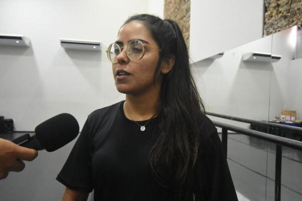 Beatriz Silva, professora de dan&ccedil;a, destaca import&acirc;ncia do Museu do Mar.(Imagem:Francisco Lea)
