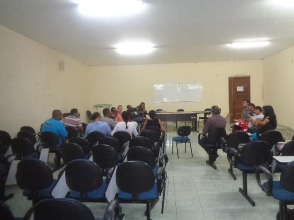 Representantes de bairros participam de reunião do Conselho de Segurança