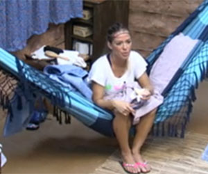 Janaina quer cuidar da beleza quando for eliminada